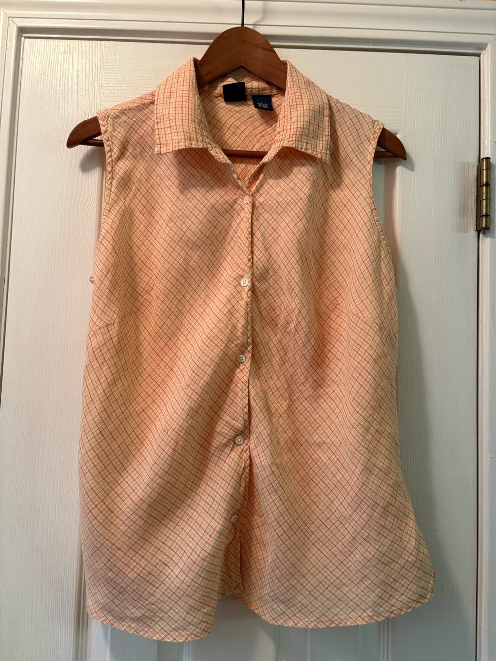 GAP Peach and White Plaid Linen Button-Up